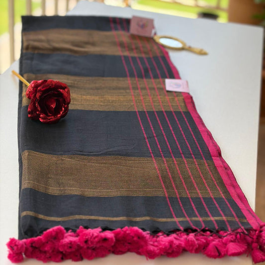 Vayu - Black Handwoven Mul Checkered